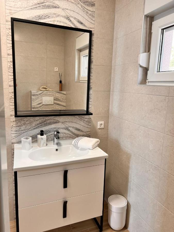 Apartmani Tin ستاريغغاد باكلينتسا المظهر الخارجي الصورة