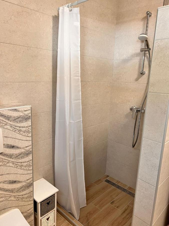 Apartmani Tin ستاريغغاد باكلينتسا المظهر الخارجي الصورة